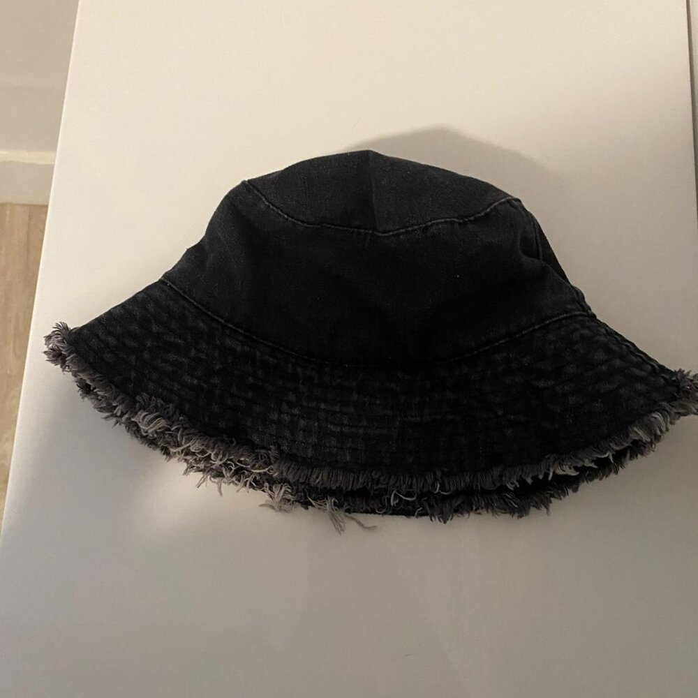 H&M Cotton Denim Distressed Bucket Hat, Sun Hat, Hat for Men and Women - Picture 4 of 4